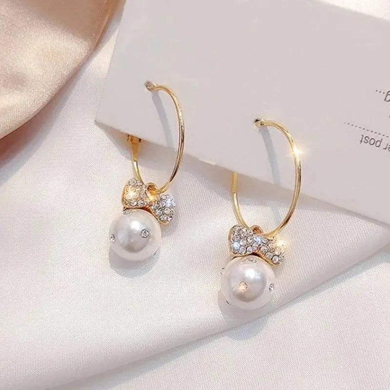 Shiny Gold Earrings with Pearls Unique Joyas