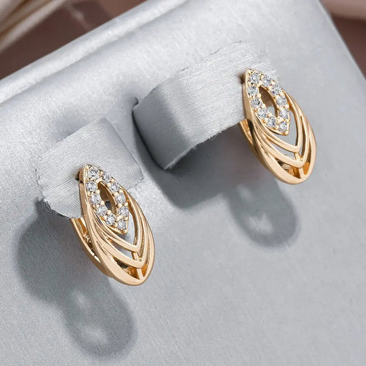 Elegant hollow earrings with inlaid crystal Unique Joyas